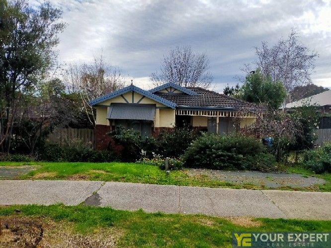3 bedrooms House in 46 Highfielde Avenue BERWICK VIC, 3806