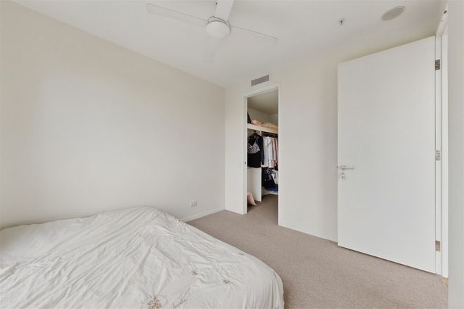 404/18 Duke Street Kangaroo Point 4169 - Image 6