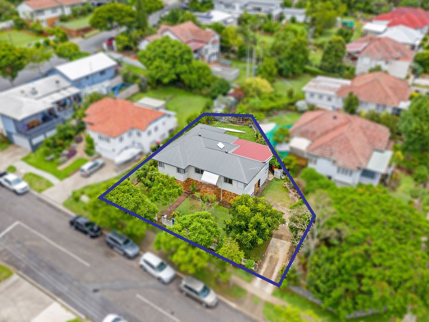 52 WILBUR STREET, Holland Park QLD 4121, Image 1