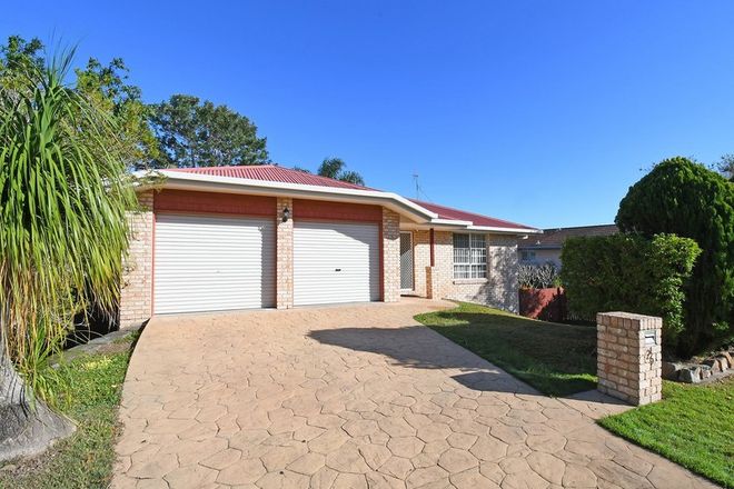 Picture of 26 Faye Avenue, SCARNESS QLD 4655