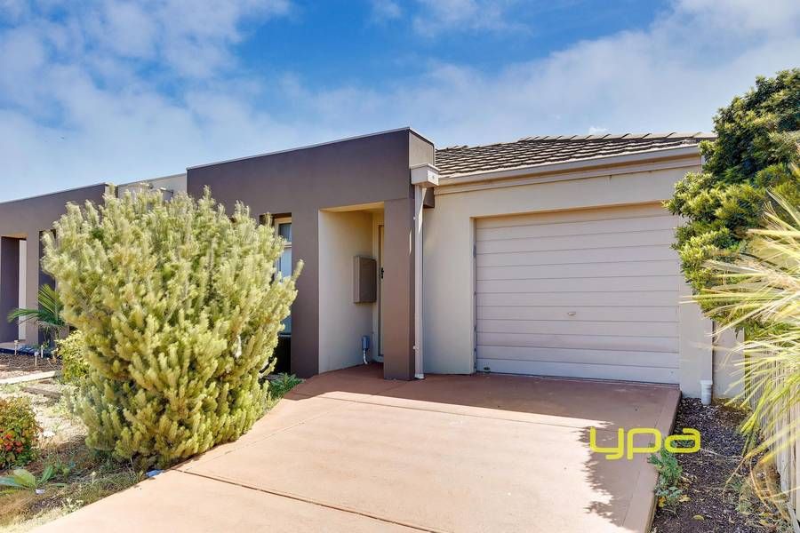 2/15 Lady Penrhyn Drive, Wyndham Vale VIC 3024, Image 0