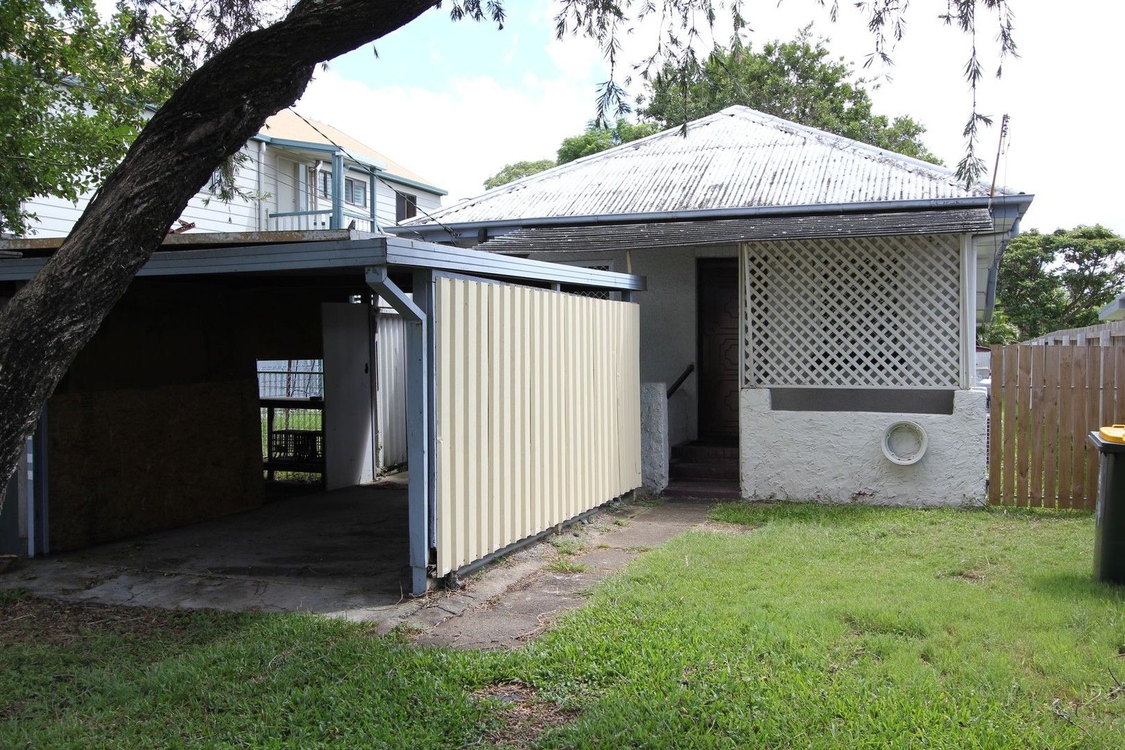 2 bedrooms House in 64 Rocklea Street ARCHERFIELD QLD, 4108