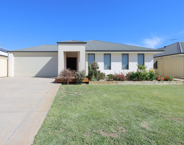 209 Sutton Street, Pinjarra WA 6208