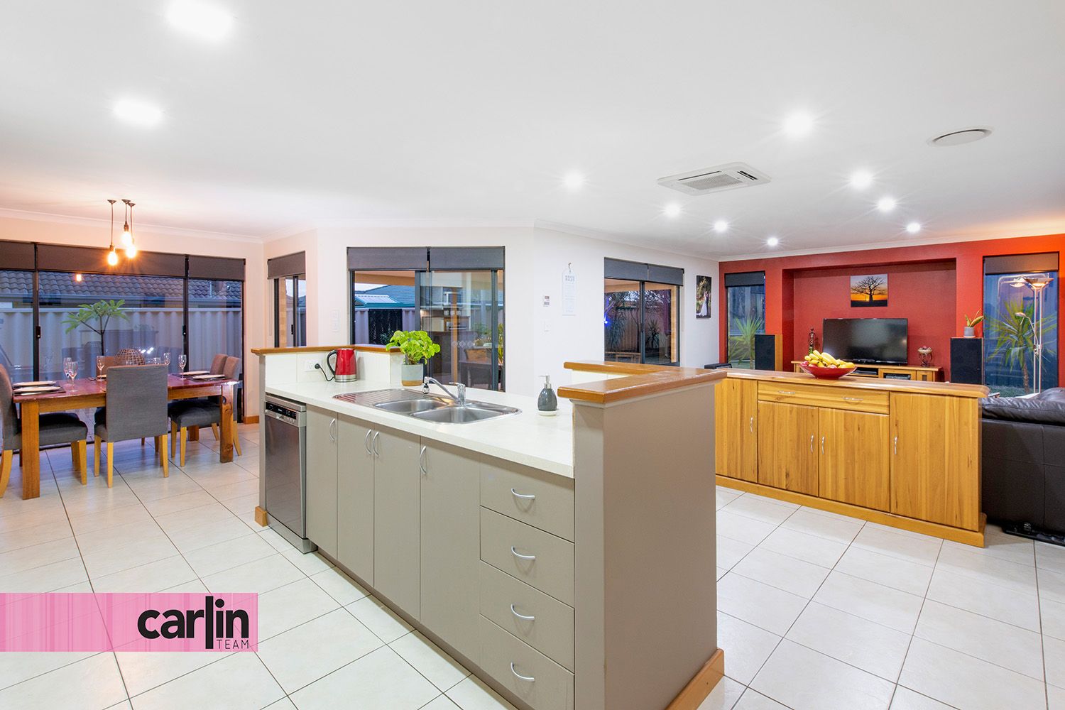 24 Caroline Crescent, Bertram WA 6167, Image 2