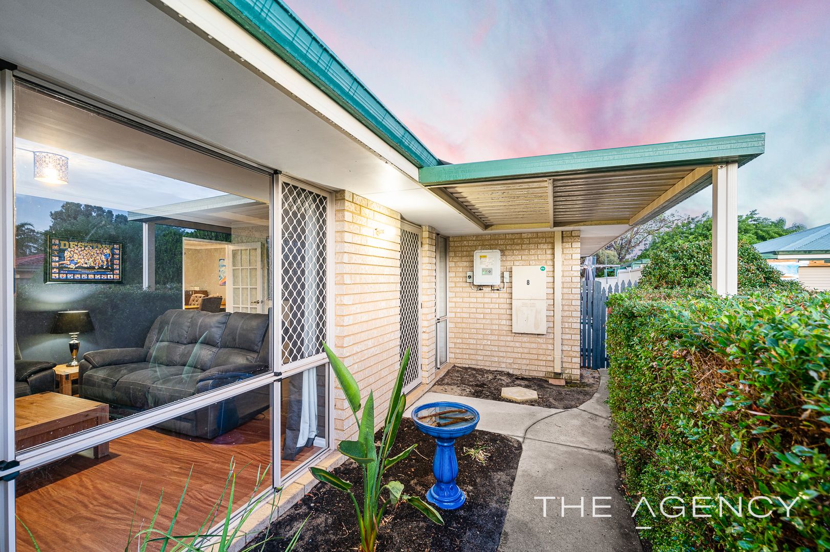 8 Moondyne Court, Seville Grove WA 6112, Image 2