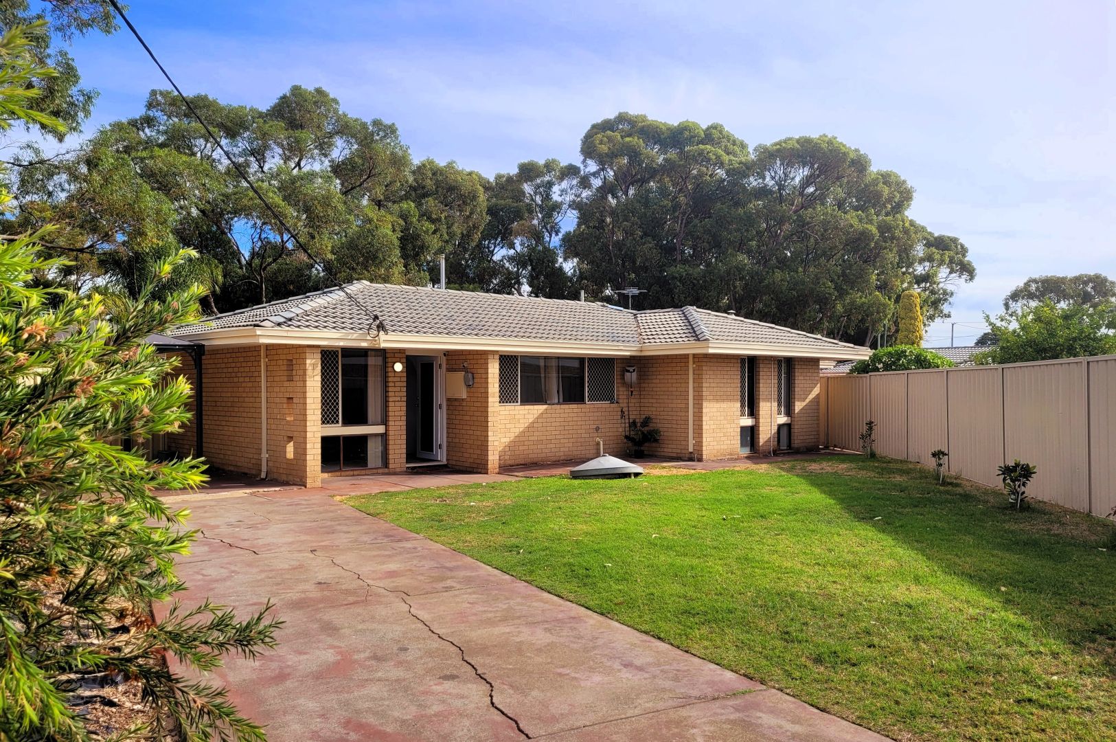 11B Tamalee Place, Hillman WA 6168, Image 2