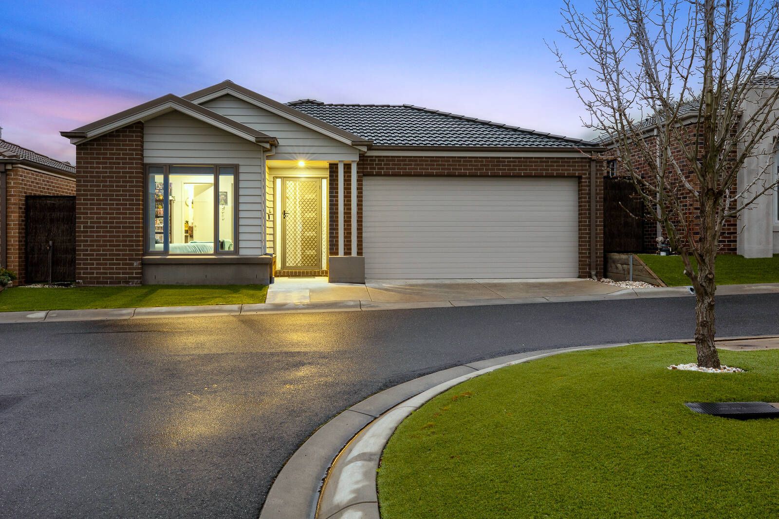 3 bedrooms House in 21 Rebellion Place BALLARAT EAST VIC, 3350