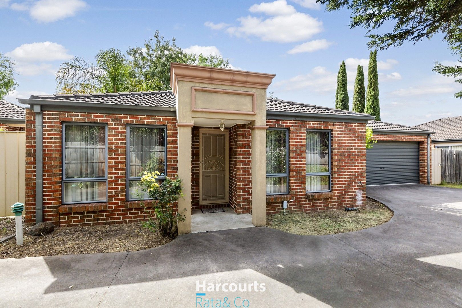 2/33 Wedge Street, Epping VIC 3076, Image 0