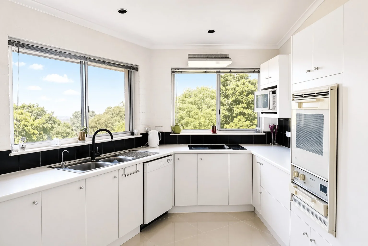 Additional image 2 of 6 Dark Close, Coffs Harbour NSW 2450