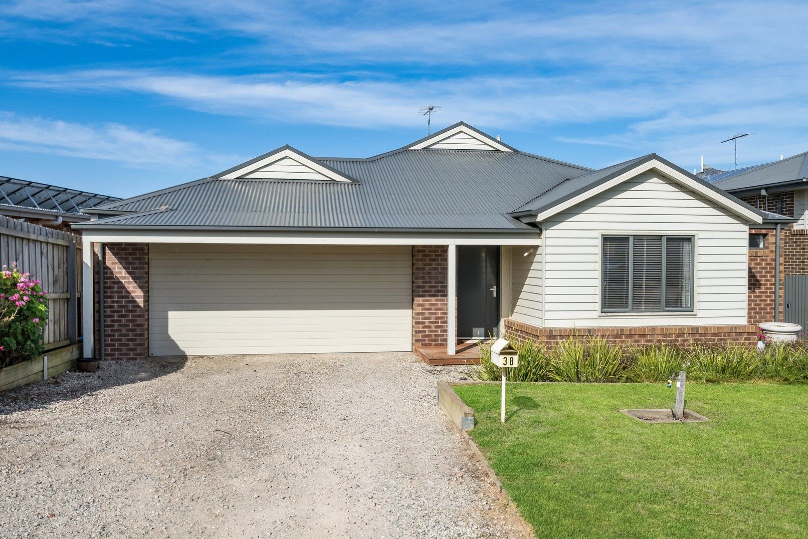 38 Willowbrae Way, Bannockburn VIC 3331, Image 1