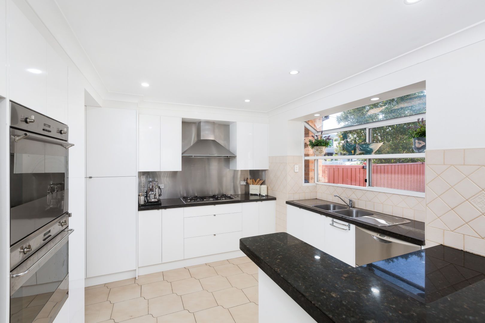 84 Nicholson Parade, Cronulla NSW 2230, Image 2