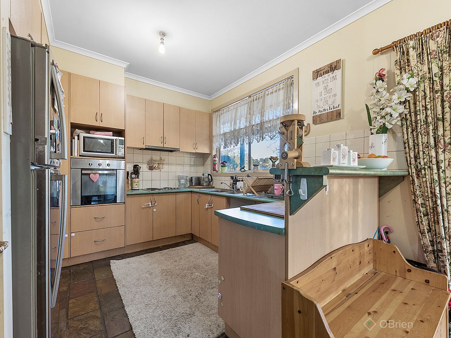 30-32 Worthing Road, Devon Meadows VIC 3977, Image 2