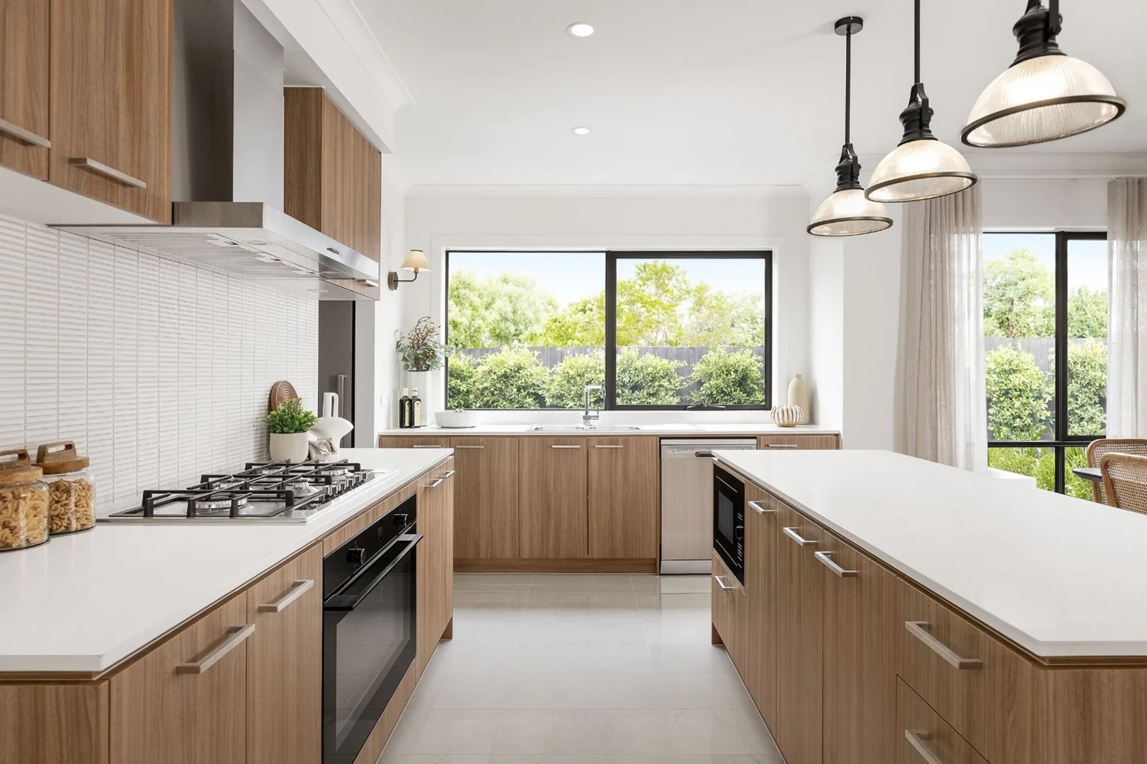 Additional image 3 of 2064 Riverside Circuit, Coridale, Lara VIC 3212