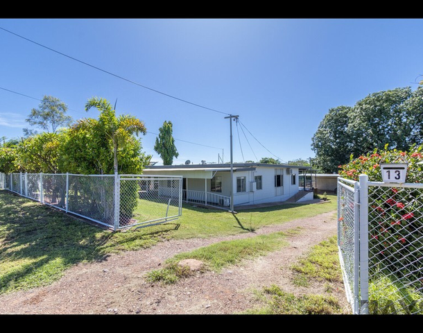 13 Sunflower Street, Miles End QLD 4825