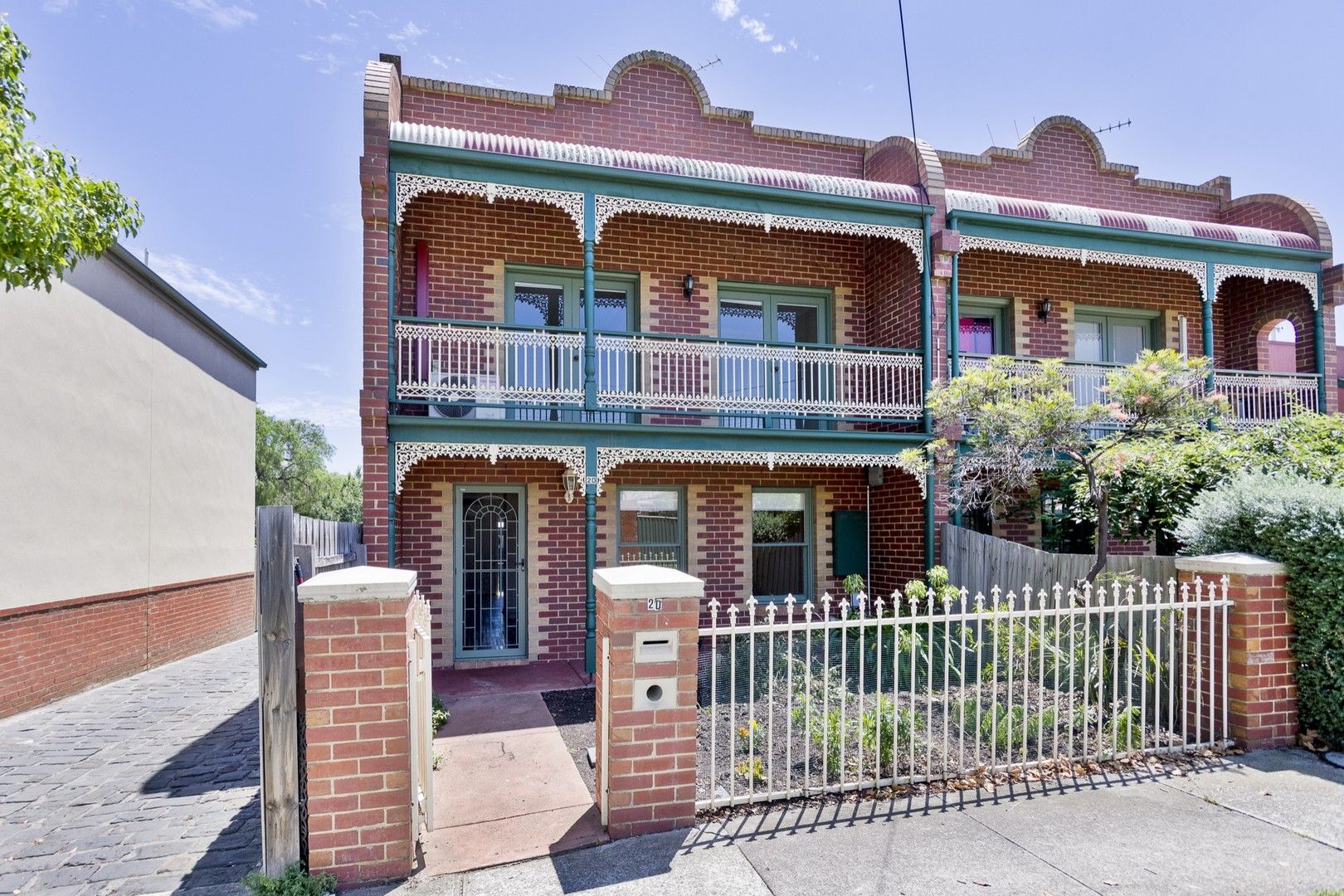 2 bedrooms Townhouse in 2D Doncaster Street ASCOT VALE VIC, 3032