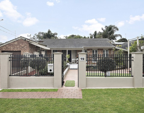 19 Jamboree Avenue, Frankston South VIC 3199