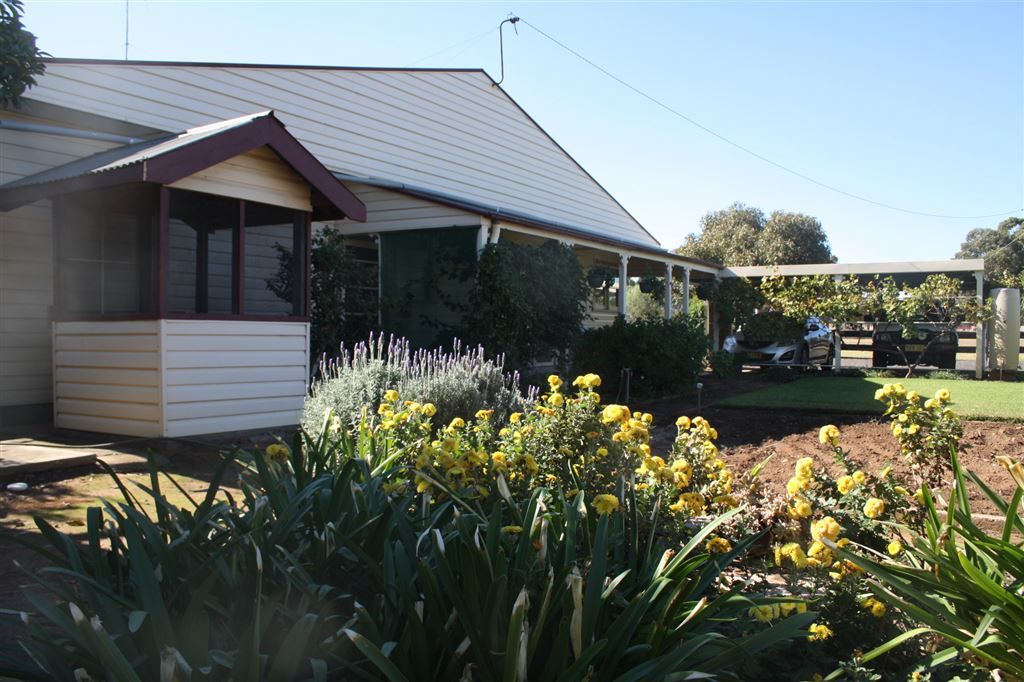 1 Balladoran, Dubbo NSW 2830, Image 1