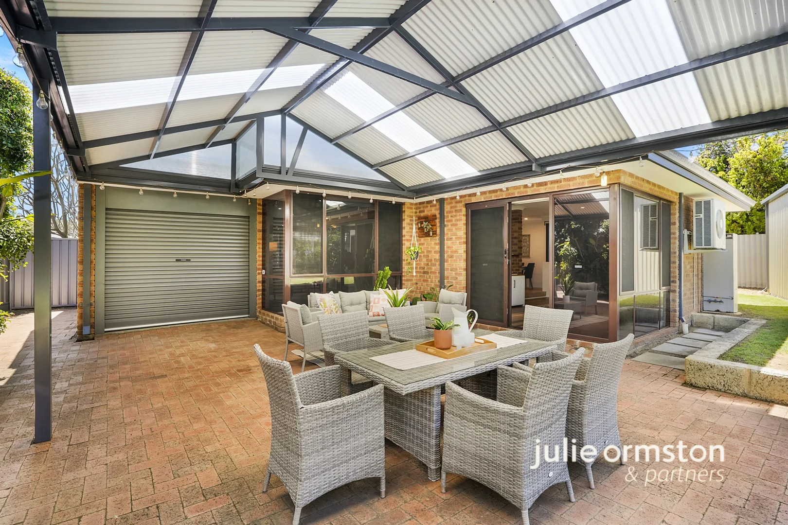 4 Gipsy Court, Beldon WA 6027 | Domain