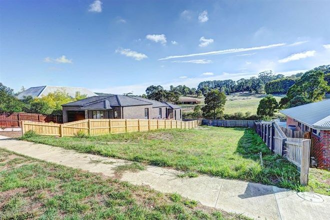 Picture of 119B Finlay Street, BROWN HILL VIC 3350