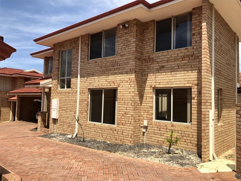 3 bedrooms Townhouse in 5/115 Bank Street EAST VICTORIA PARK WA, 6101