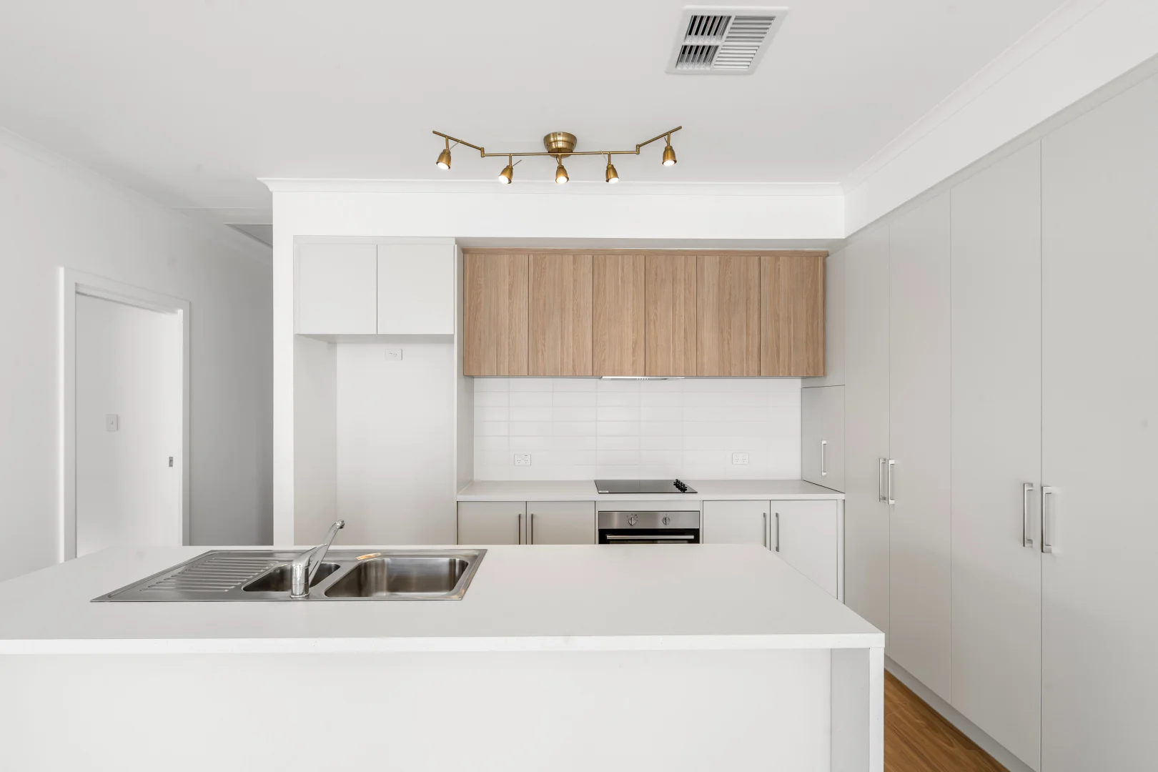 Additional image 2 of 4A Allen Dr, Para Hills SA 5096