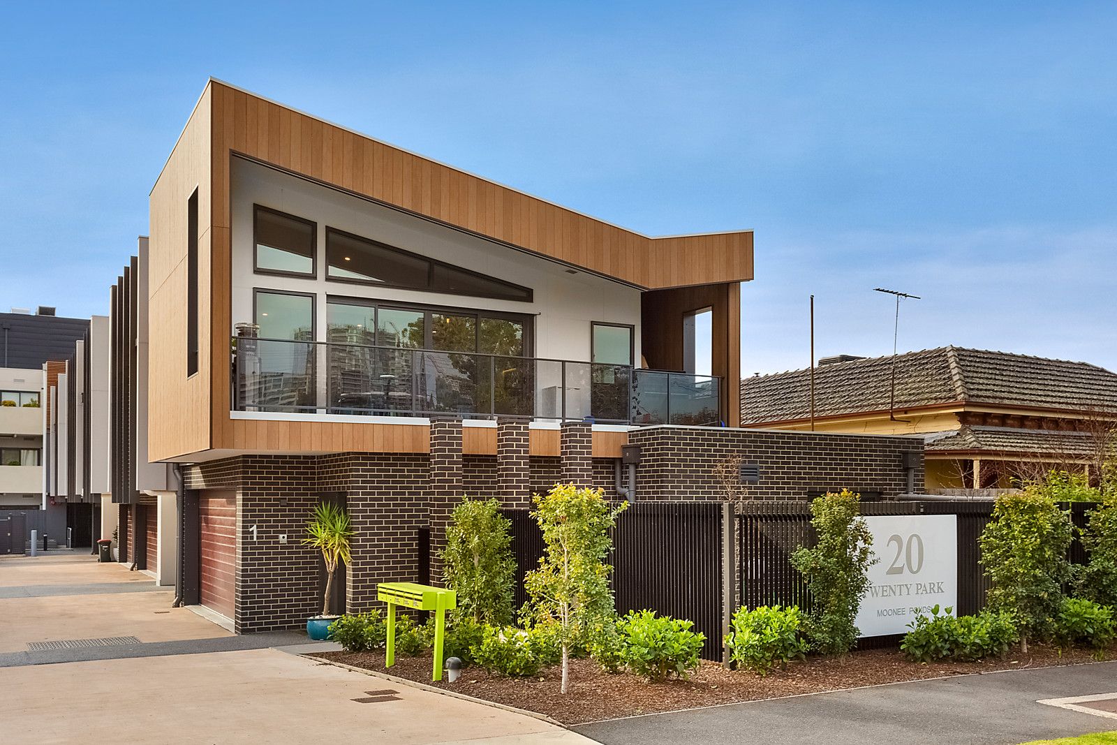 1/20 Park Street, Moonee Ponds Property History & Address Research