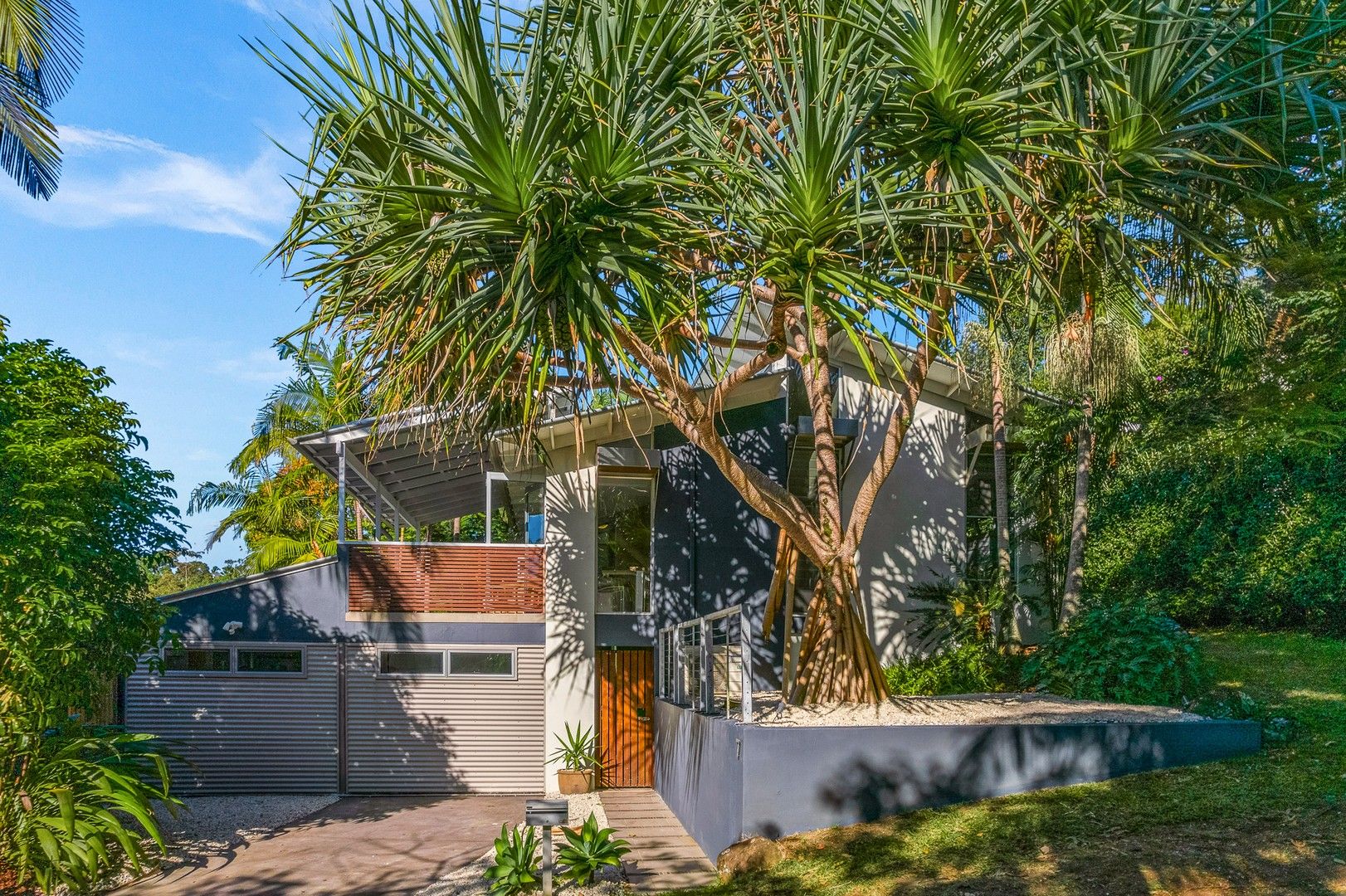 5 bedrooms House in 7 Red Bean Close SUFFOLK PARK NSW, 2481