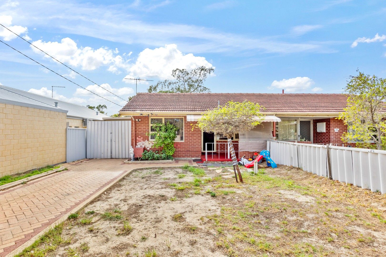 33 Wisborough Crescent, Balga WA 6061, Image 0