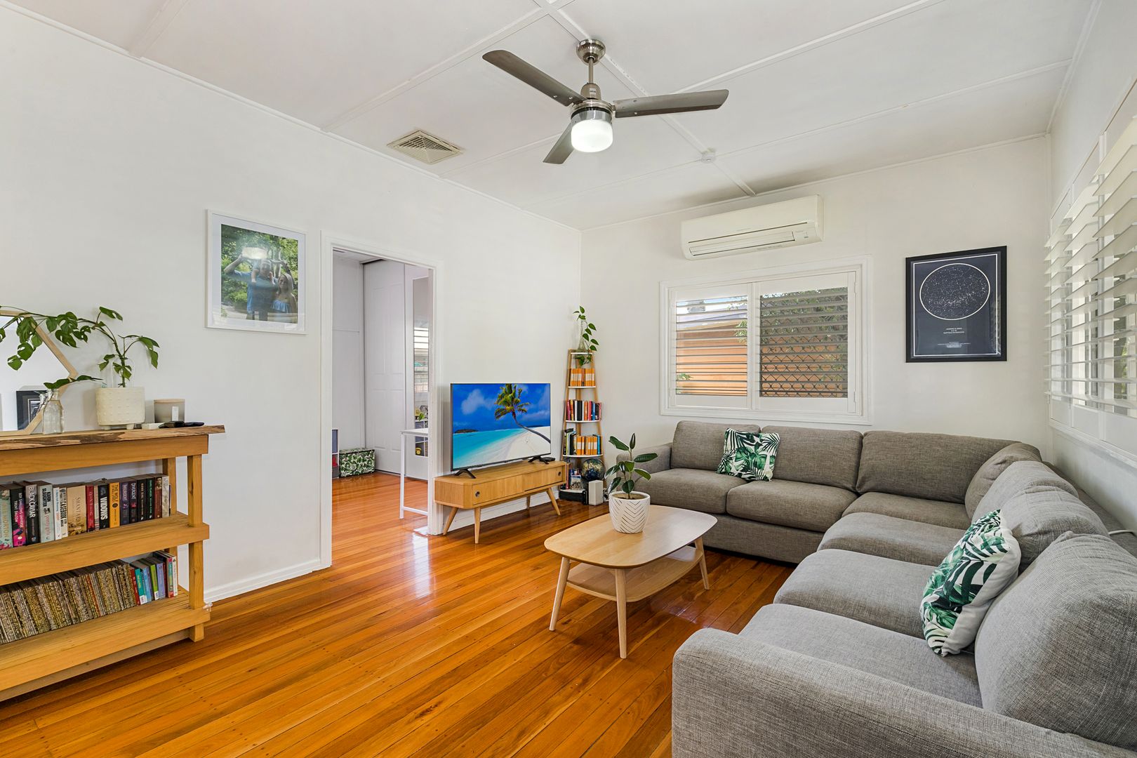 72 Irwin Terrace, Oxley QLD 4075, Image 2