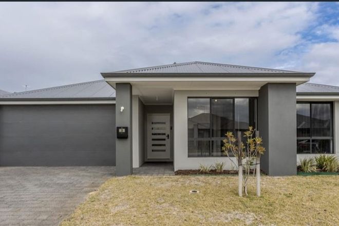 Picture of 28 Buttermere Grange, AVELEY WA 6069