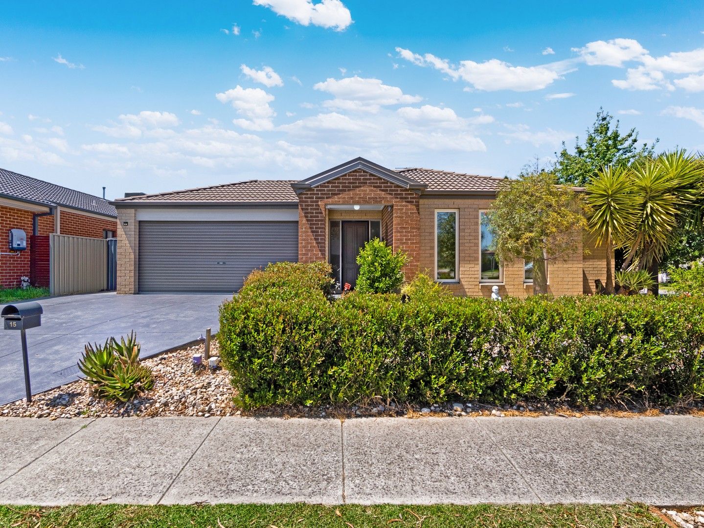 15 Tattle Grove, Cranbourne East VIC 3977, Image 0