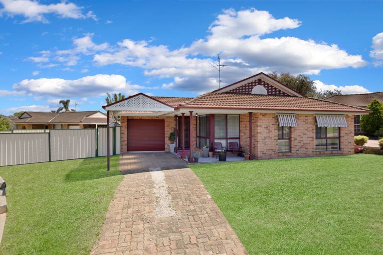 8 Falcon Crescent, Claremont Meadows NSW 2747, Image 0