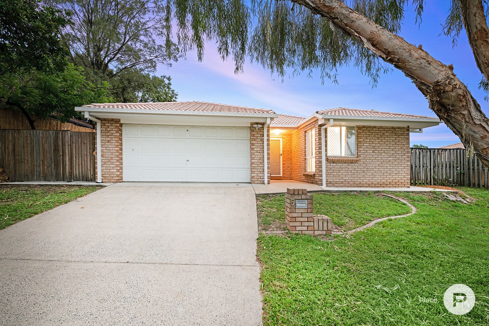 5 Freeman Place, Calamvale QLD 4116 House For Rent Domain