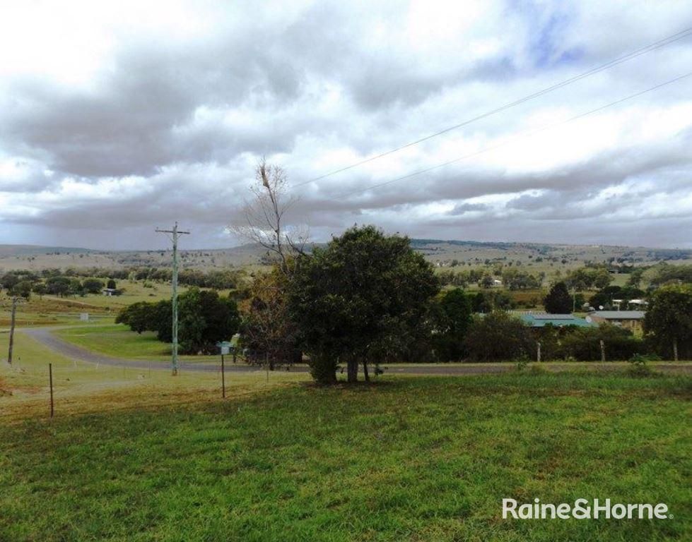 13 Magnussens Drive, Tingoora QLD 4608, Image 2