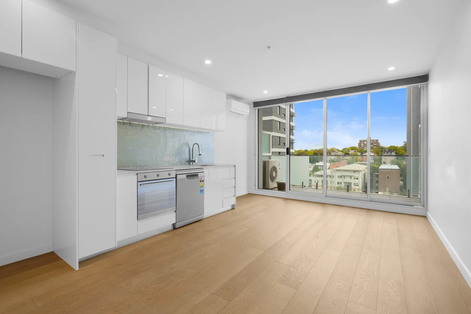 1001/47 Claremont St, South Yarra VIC 3141