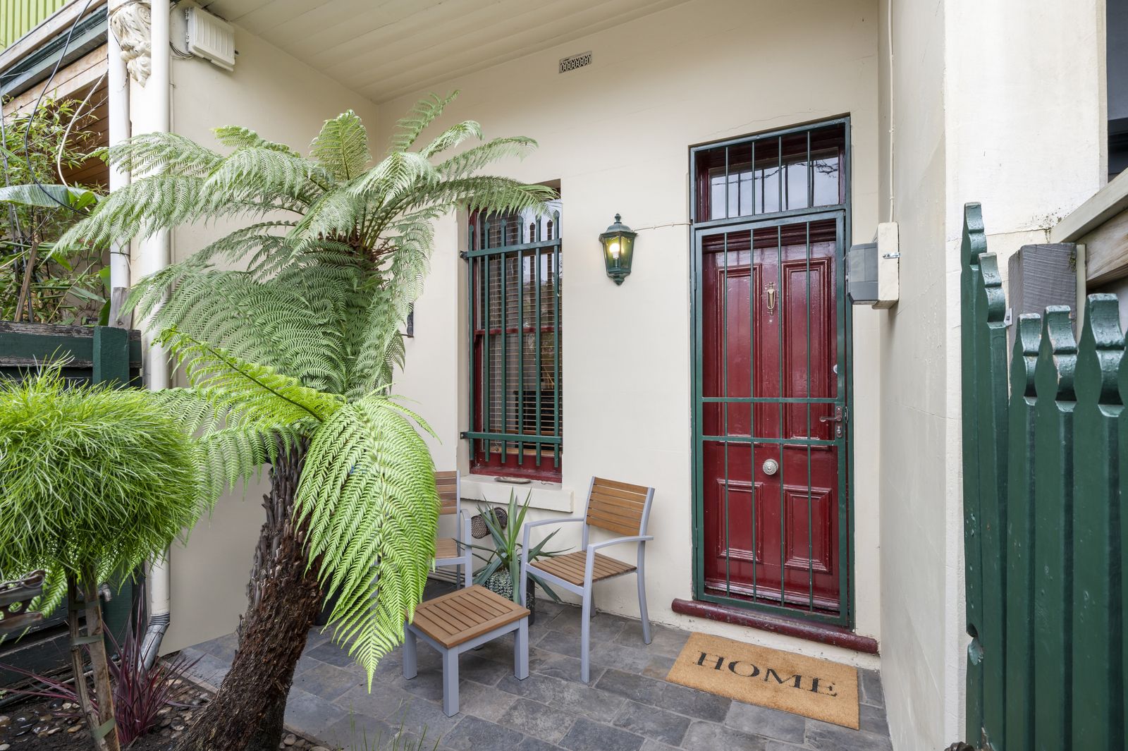 2 bedrooms House in 21 Victoria Street WINDSOR VIC, 3181