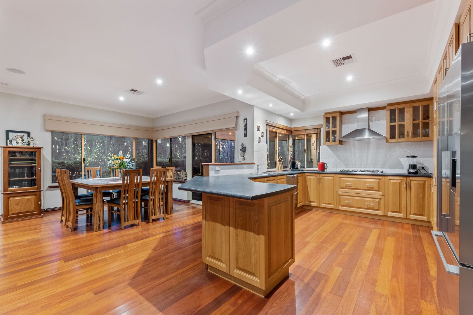 885 Bushlands Road, Hovea WA 6071, Image 2