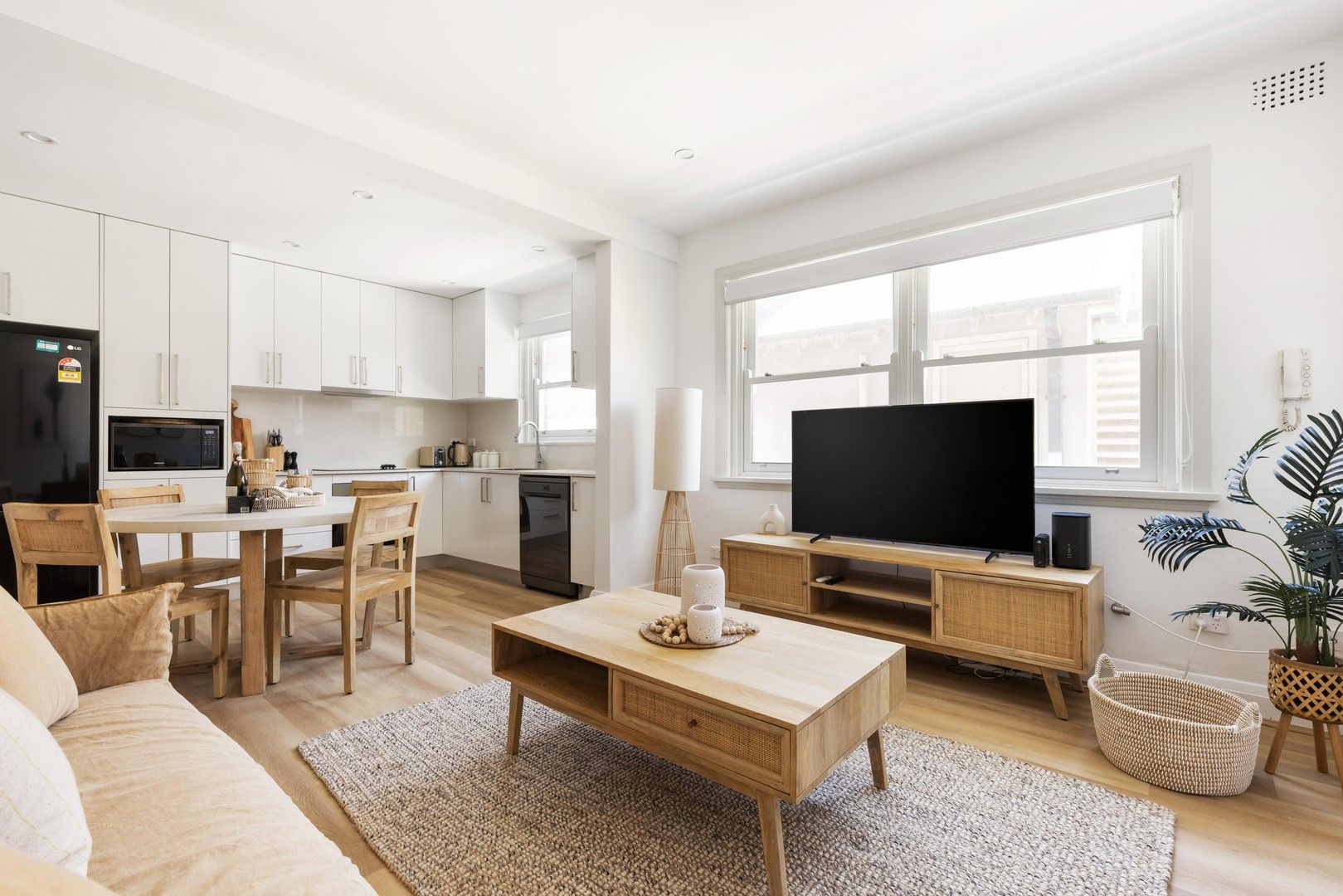 2 bedrooms Apartment / Unit / Flat in 7/1A Sandridge Street BONDI NSW, 2026