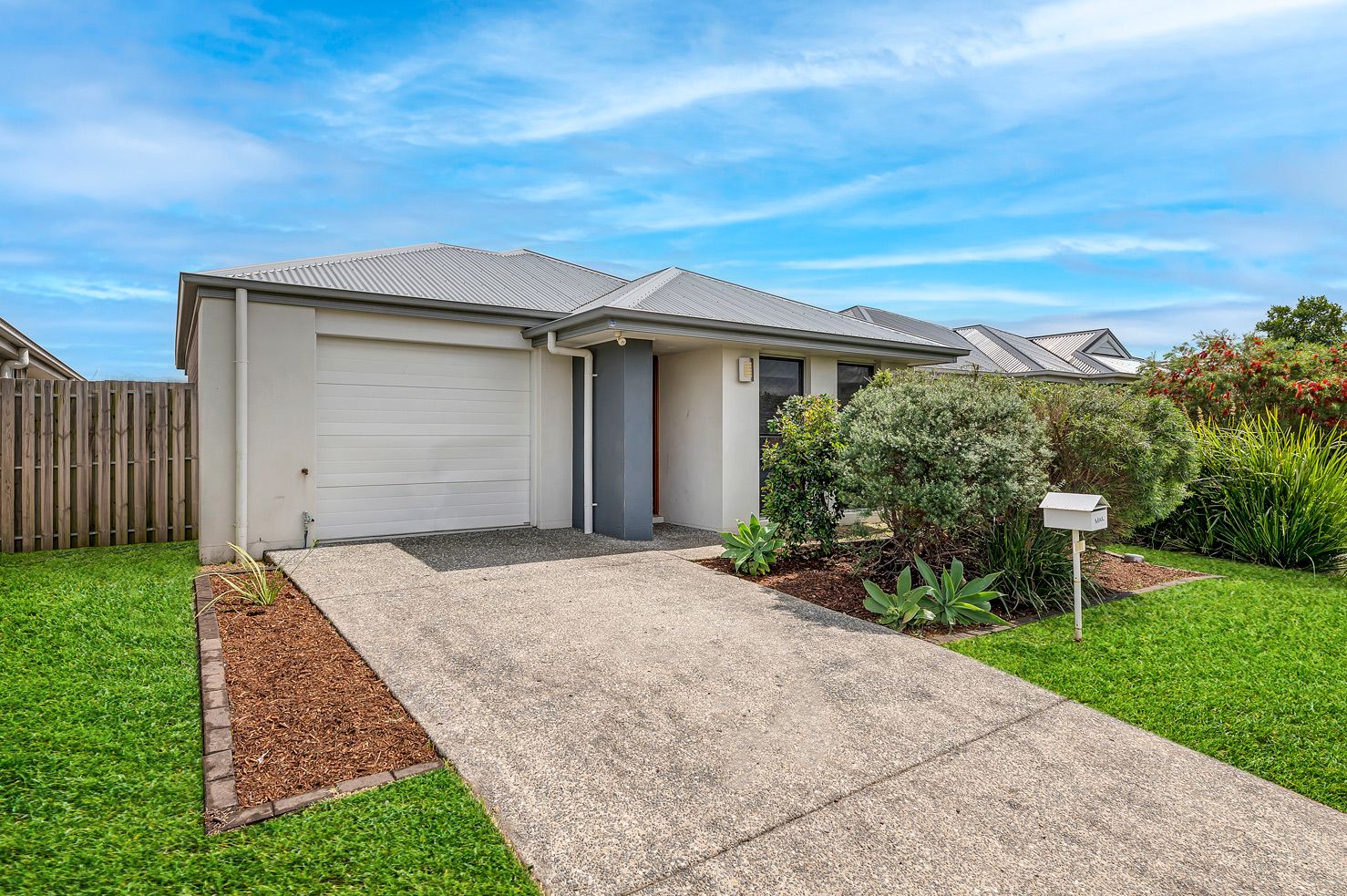 13 Casey Street, Pimpama QLD 4209, Image 2