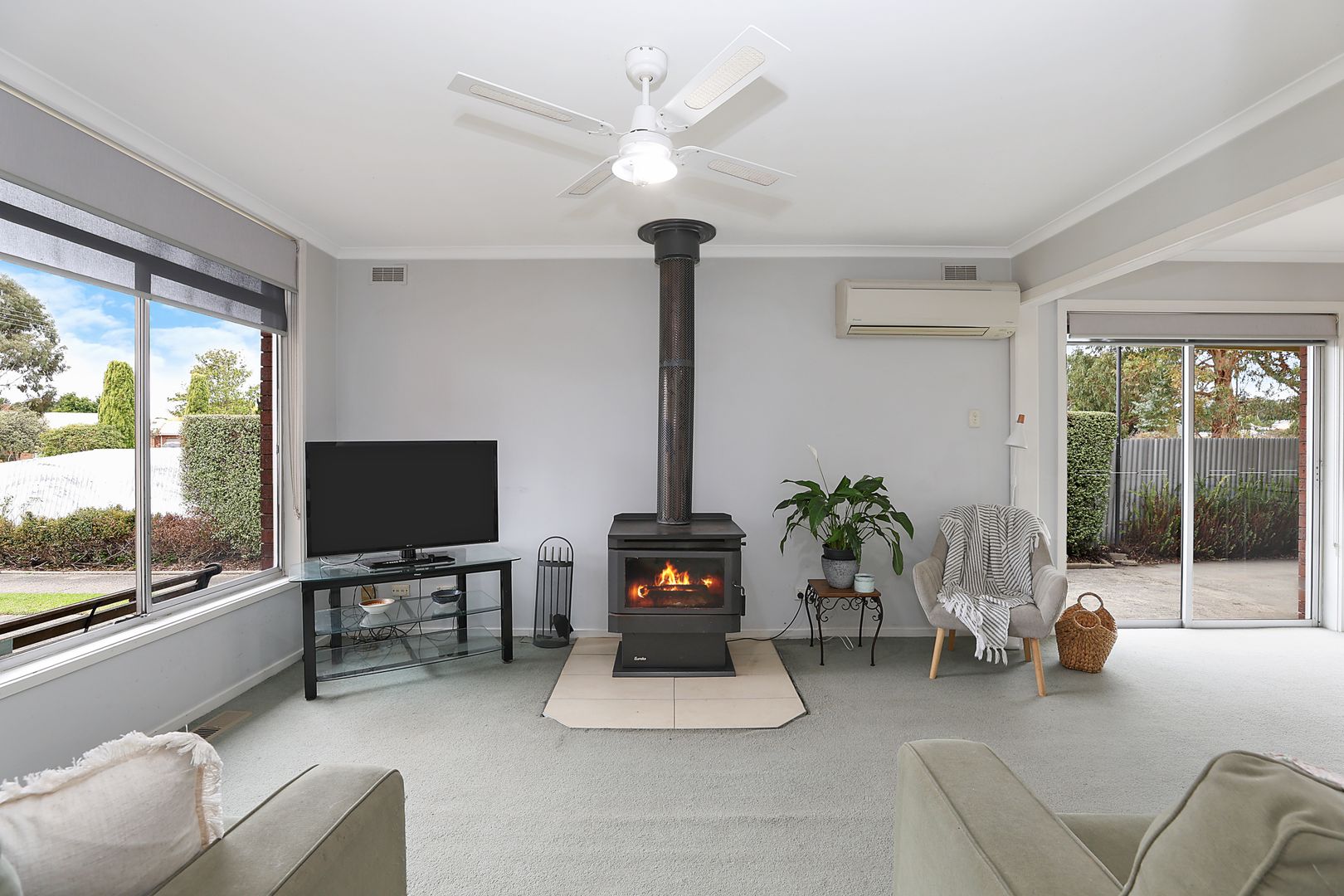 30 Irrewillipe Road, Elliminyt VIC 3250, Image 2