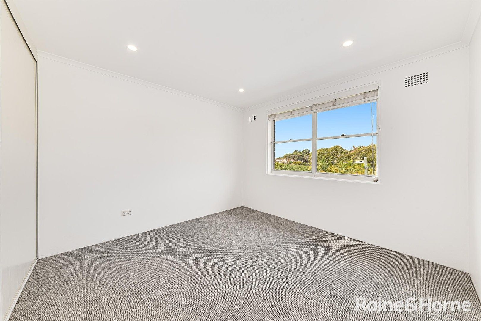 2 bedrooms Apartment / Unit / Flat in 8/92 Melody Street COOGEE NSW, 2034