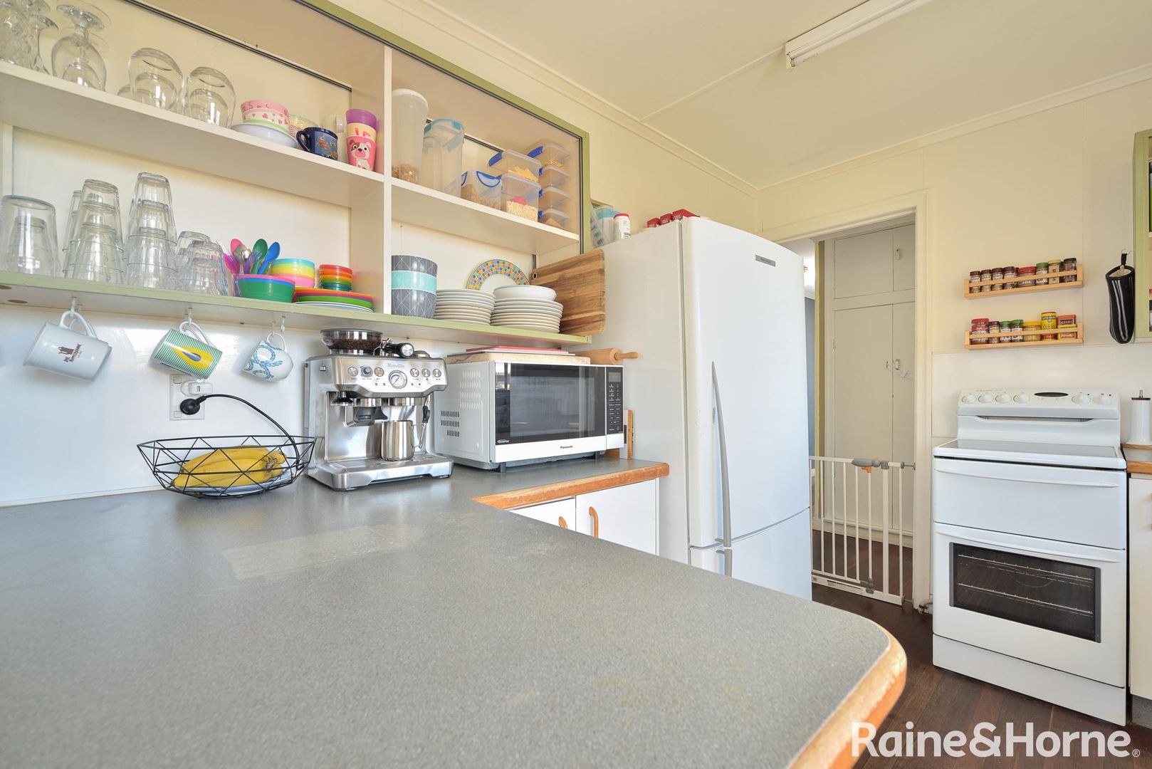 20 Glegg Street, West Gladstone QLD 4680, Image 2