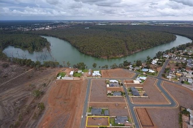 Picture of 14 Garreffa Parade, EUSTON NSW 2737