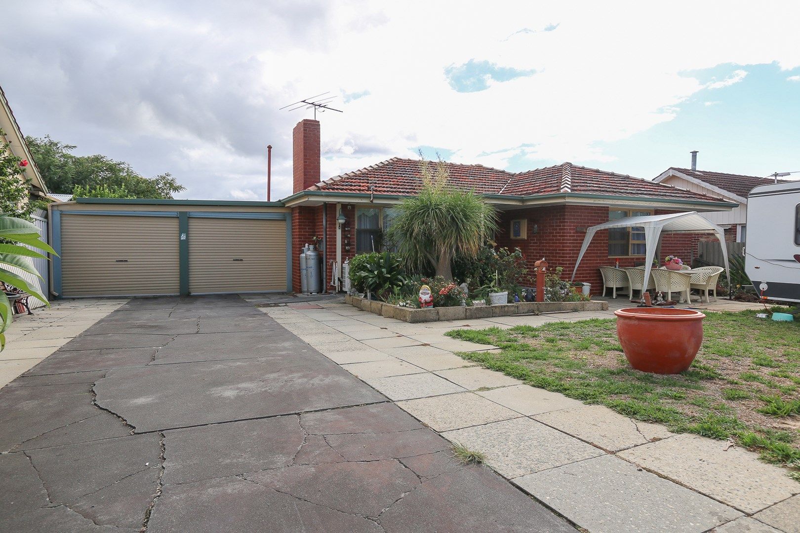 14 Dion Place, Coolbellup WA 6163, Image 1
