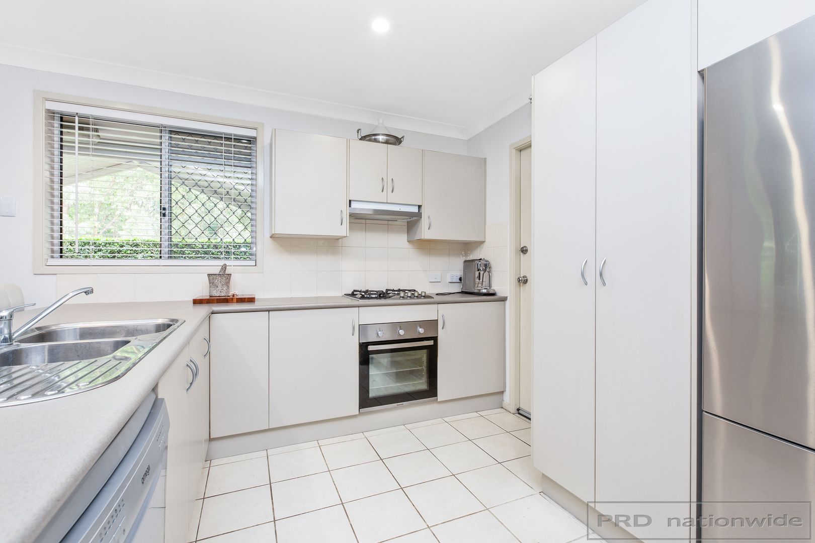 37 Ballydoyle Drive, Ashtonfield NSW 2323, Image 2