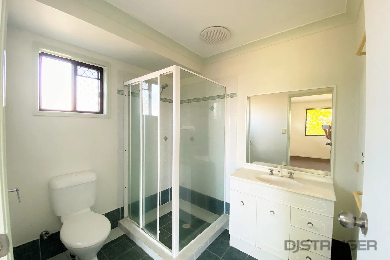 Additional image 7 of 1 Clonakilty Close, Banora Point NSW 2486