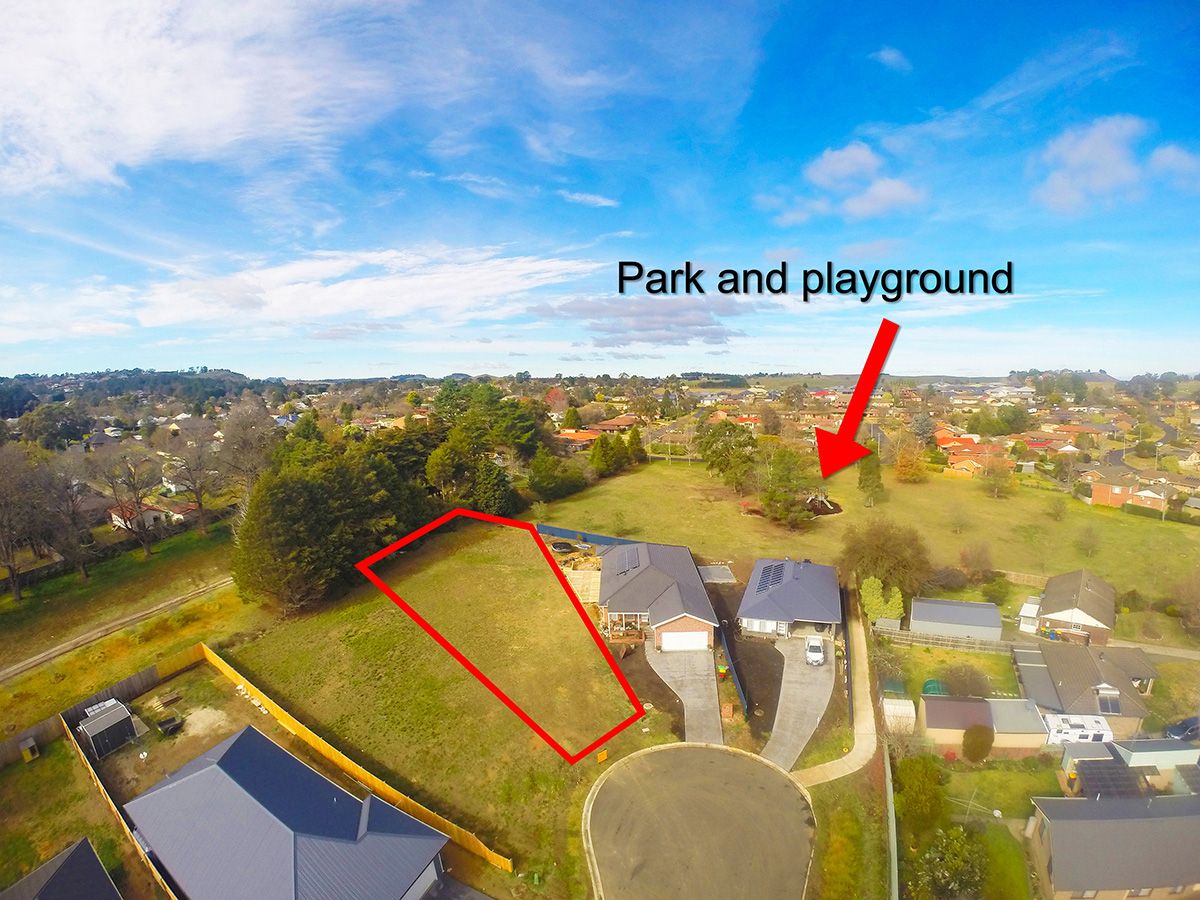 11 Salamander Place, Moss Vale NSW 2577, Image 1