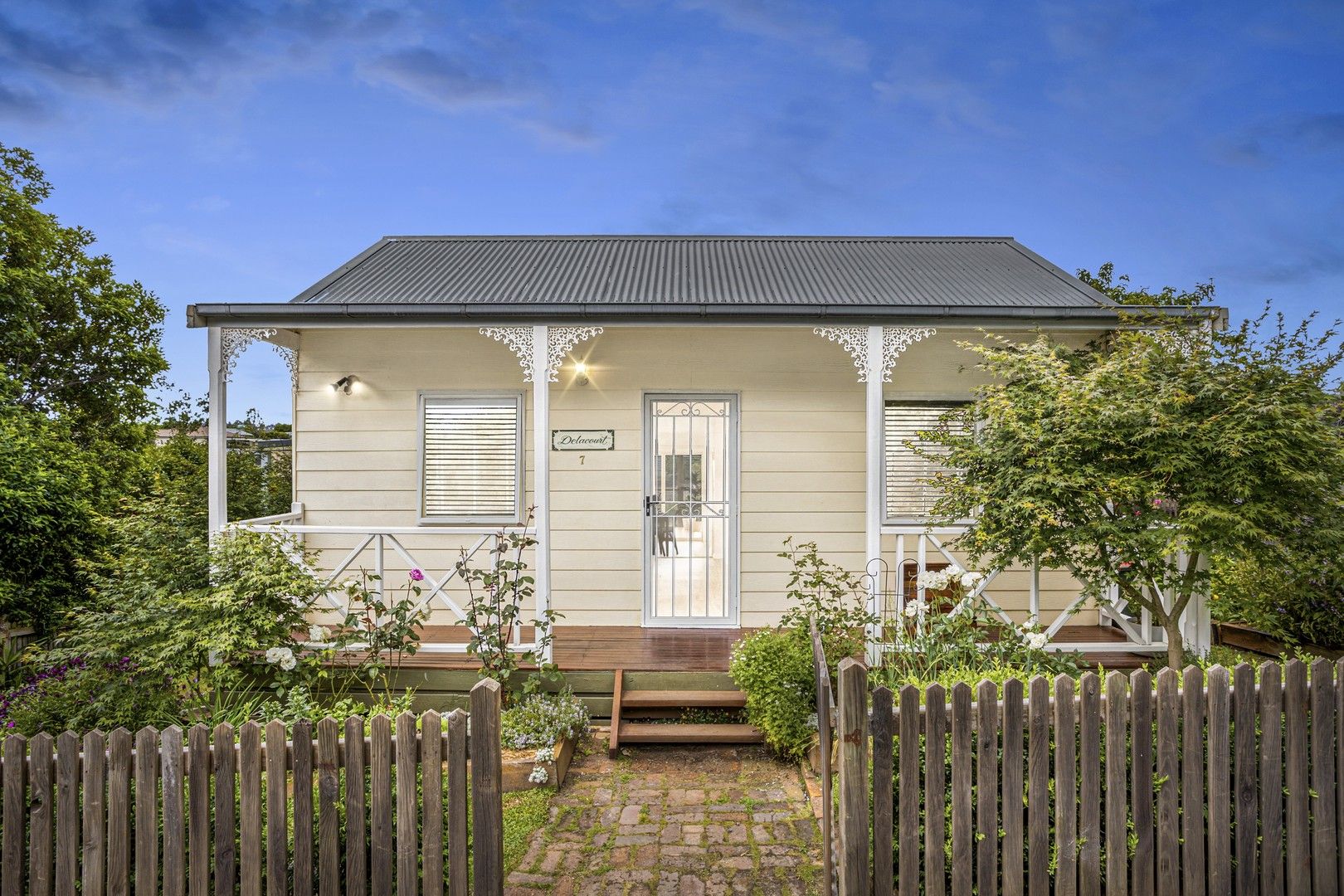 7 Perrins Street, Daylesford VIC 3460, Image 0