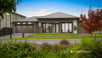 Picture of 42 Oakview Boulevard, NARRE WARREN NORTH VIC 3804