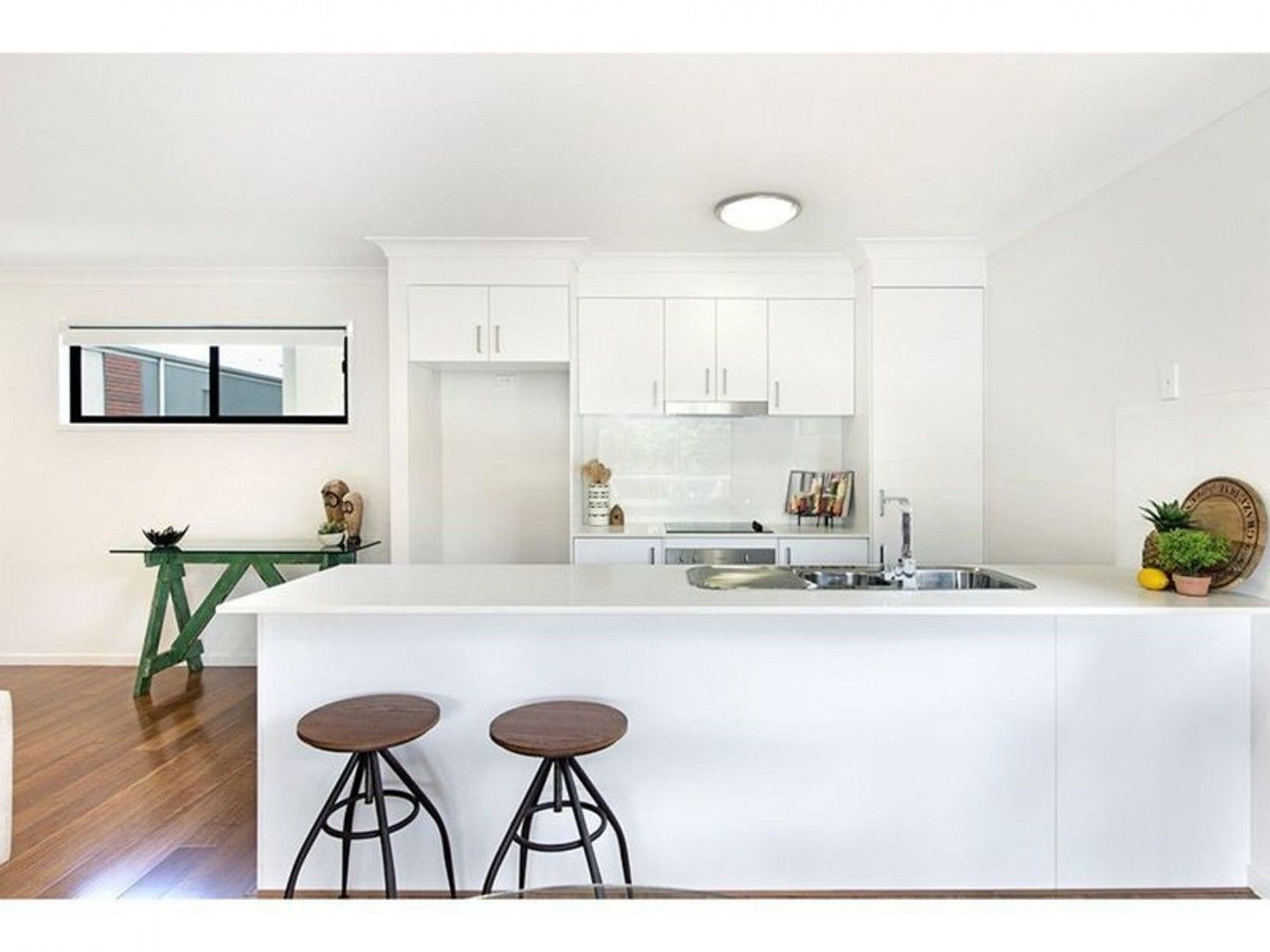 3 bedrooms Townhouse in 4/125 Ekibin Road ANNERLEY QLD, 4103